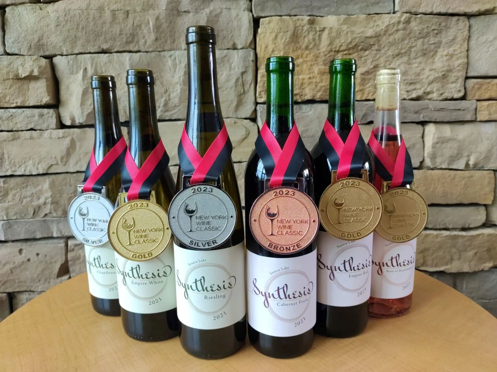 Synthesis medals for wines