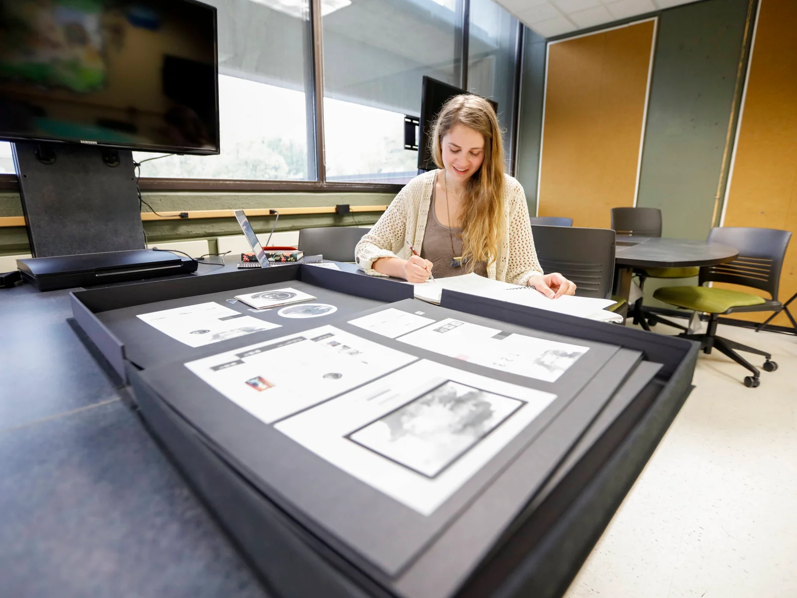music arts graphic design class 2023