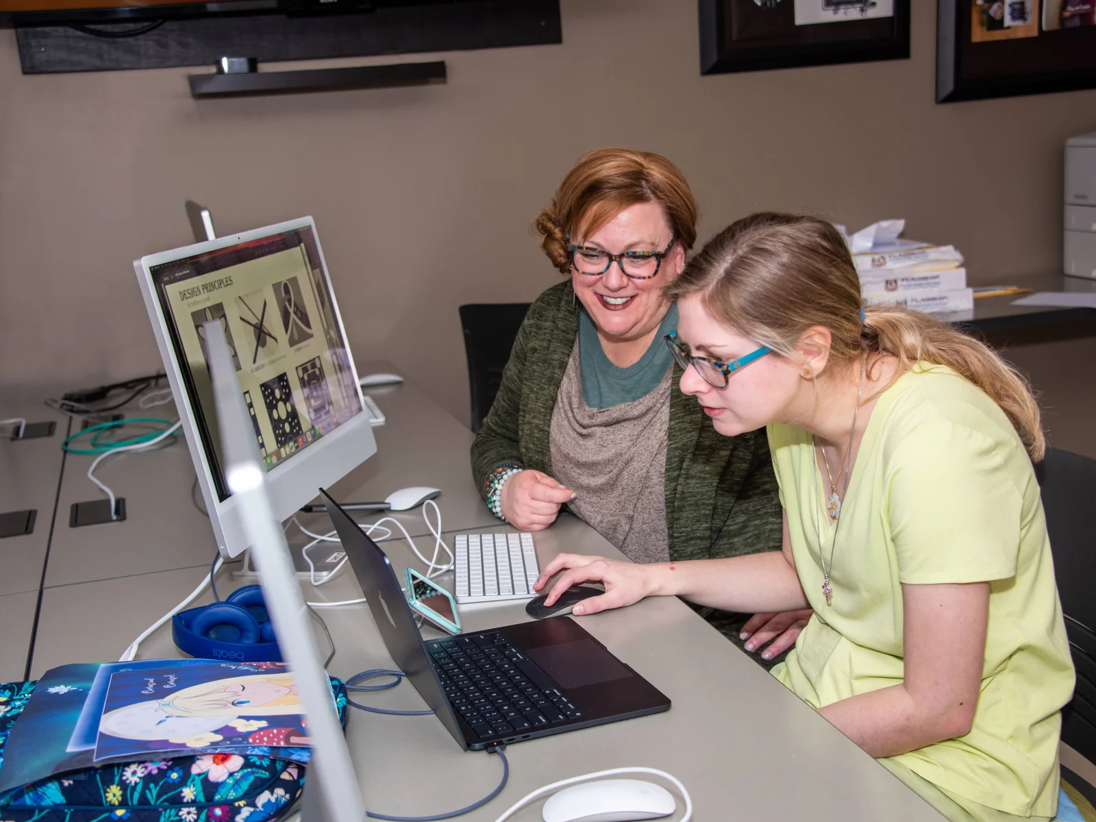 Graphic Design AAS | Finger Lakes Community College