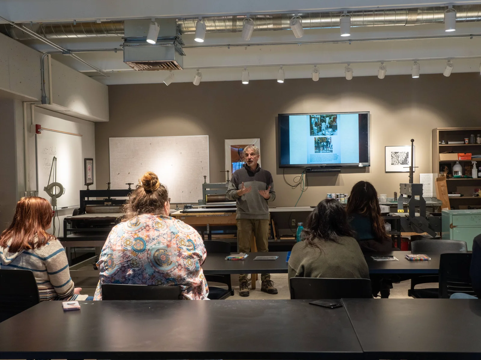 music arts graphic design class 2023