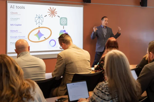 AI users collaborate, using technology to reach goals.