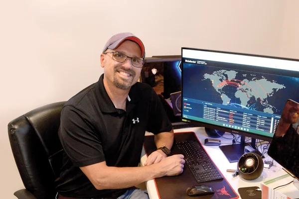 Cybersecurity alum in the workplace monitoring systems.